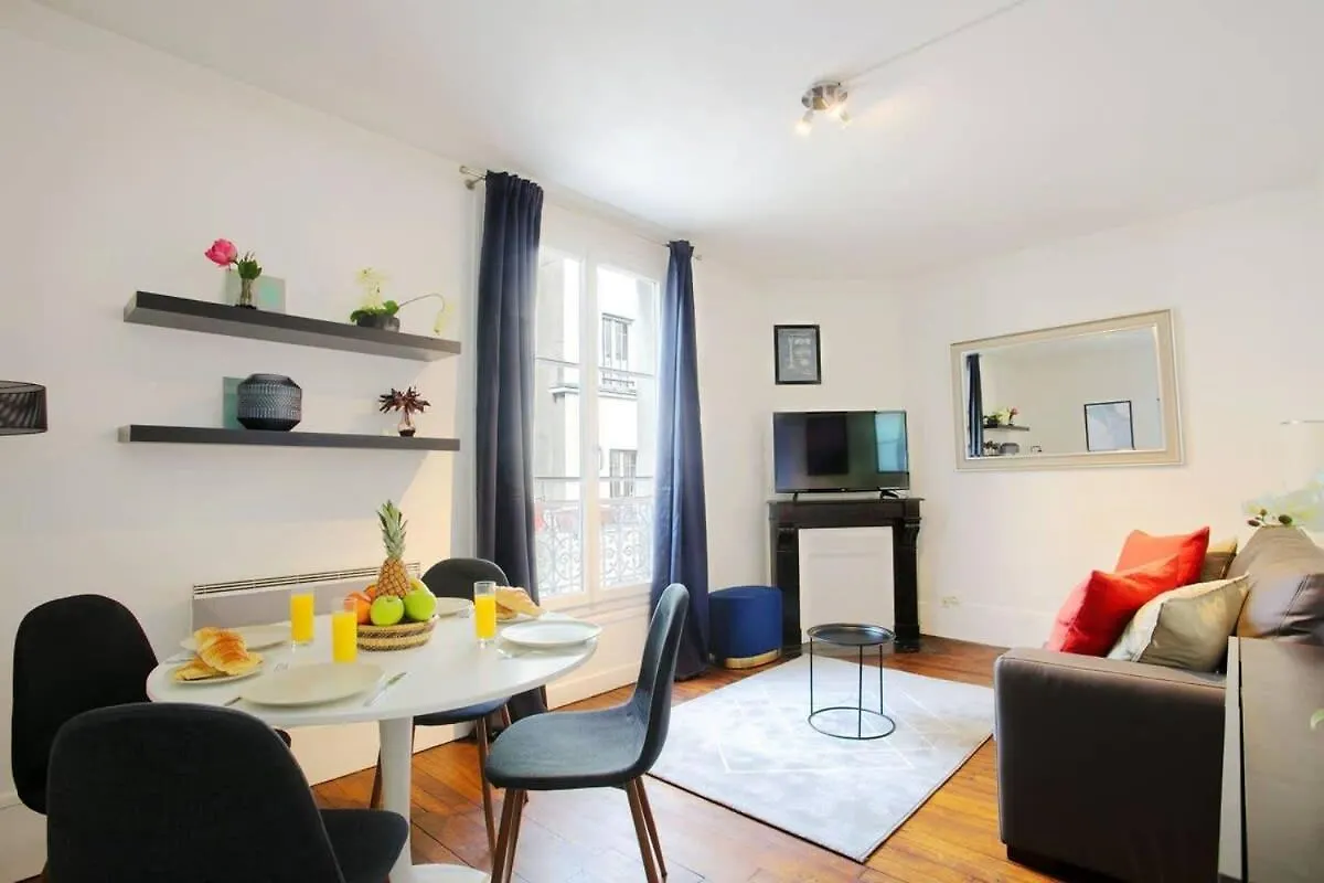 Bastille 1Br Cozy Apartment Paris 0*,  France